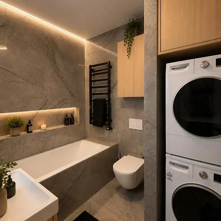 Apartia Luxury 2 Terraces & Old Town Center